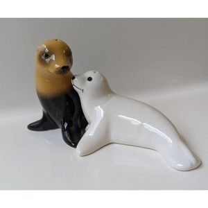Westland Giftware Sea Lion Magnetic Salt & Pepper Shaker Set Wildlife Rare